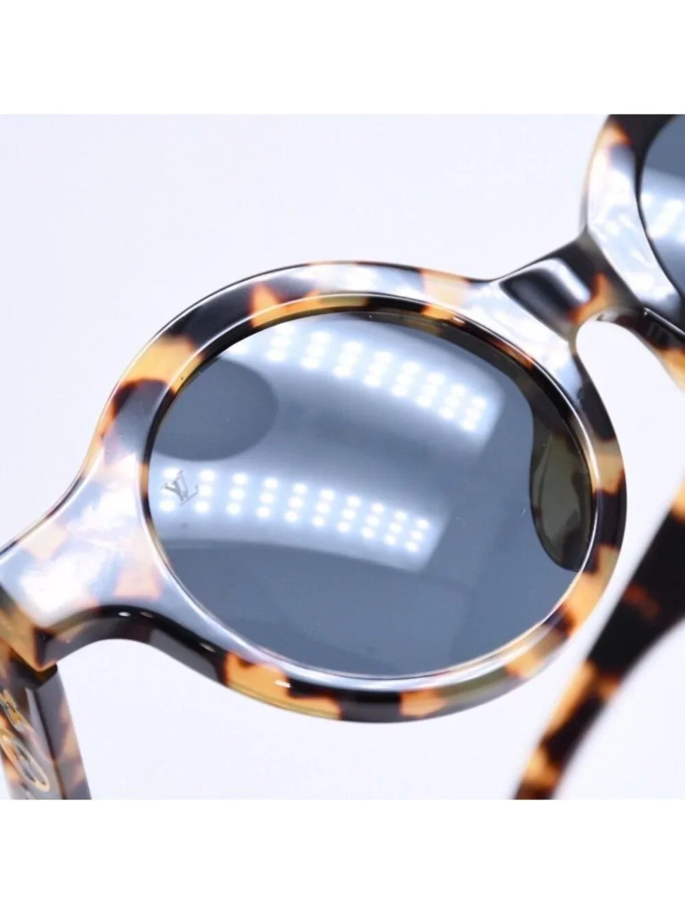 Louis Vuitton Supreme Downtown Sunglasses Tortoiseshell Eyewear